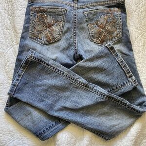 Wrangler Light Blue Women Jeans with Embroidered Pockets